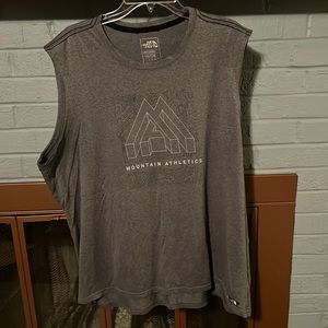 North face dry fit sleeveless workout shirt